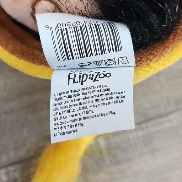 Disney Lion King FlipaZoo 14" Plush Simba to Pumbaa Stuffed Animal - Picture 6 of 6